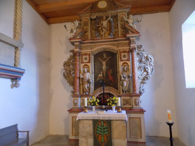 Der Altar der Wormsdorfer Kirche